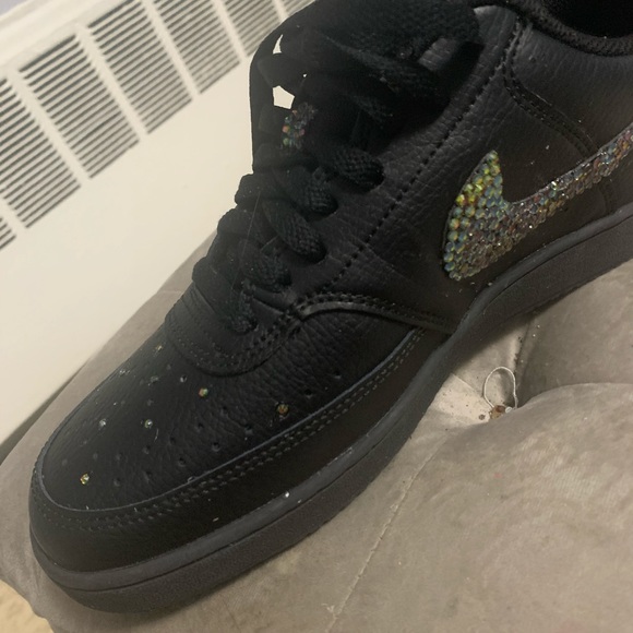 8.5 custom nike sneaker 🍀🏡🧜‍♀️ - Picture 3 of 5